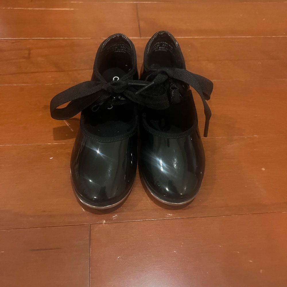 Capezio toddler girls tap shoes size 8 1/2